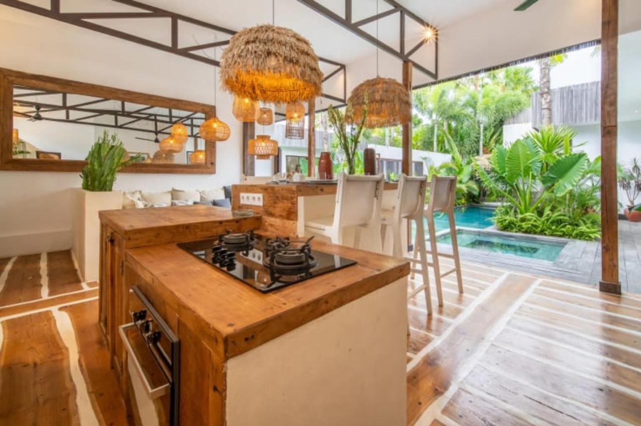 Villa Yogi Surf 3 Canggu 外观 照片
